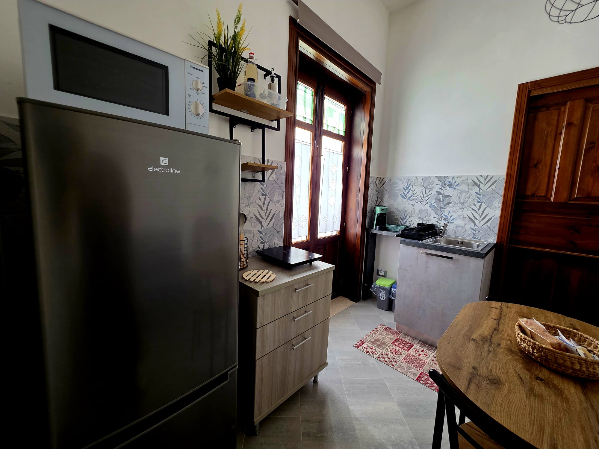 domus mediterranea suite pranzo-soggiorno